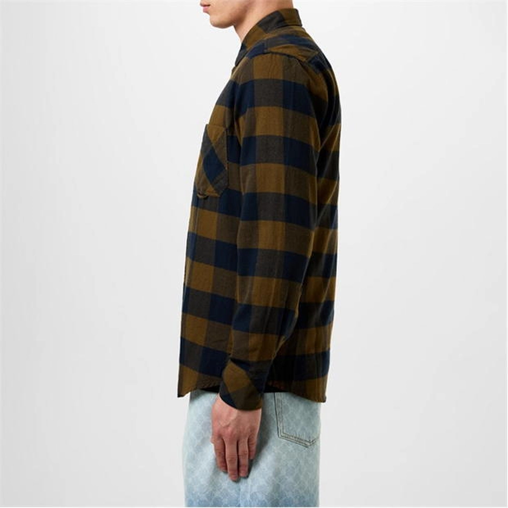 Hugo Riou 1 10253832 01 - Green